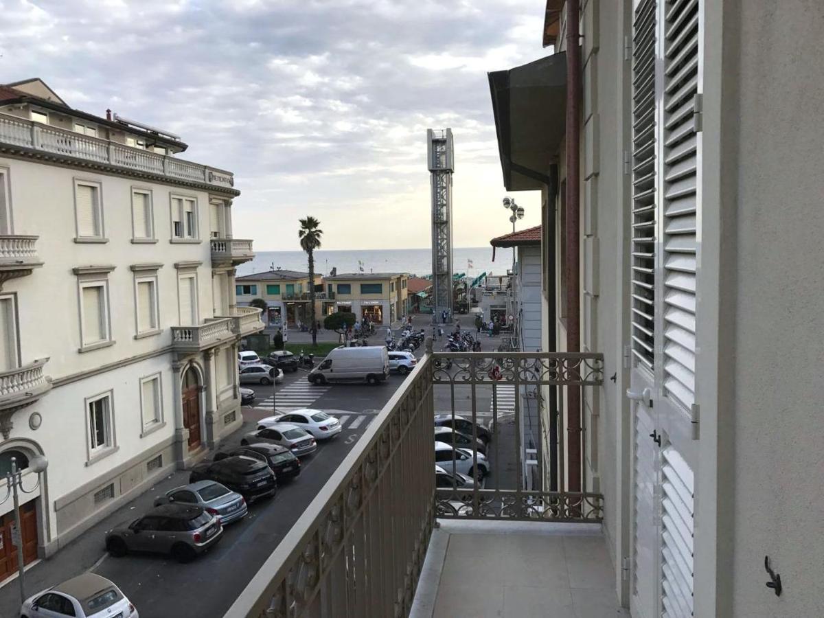 Front Viareggio